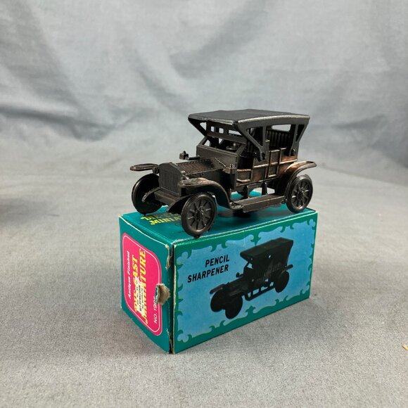 Lot of 6 VTG Miniature Vehicles Die Cast Metal Pencil Sharpeners - Picture 6 of 6
